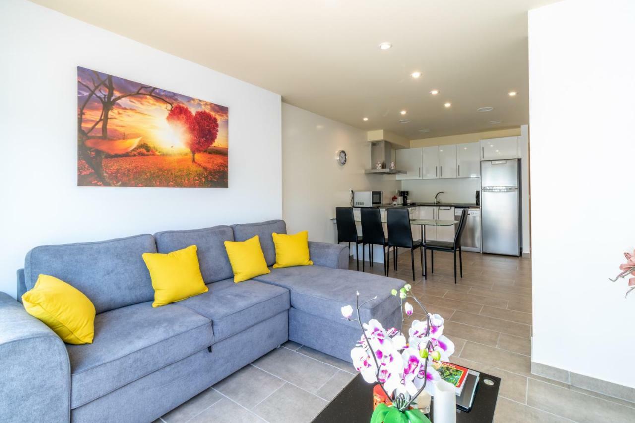 Goldhome - Valira เอมปูเรียบราบา ภายนอก รูปภาพ